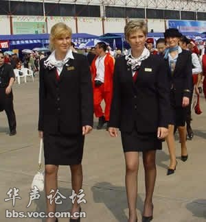 网友抓拍<em>各国美女空姐</em>_云南网